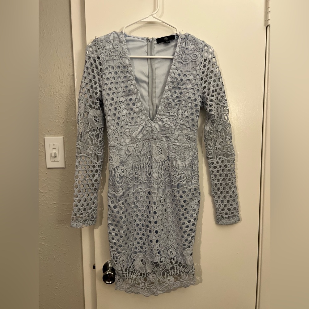 Elegant Lace Dress in Light Blue Women’s M